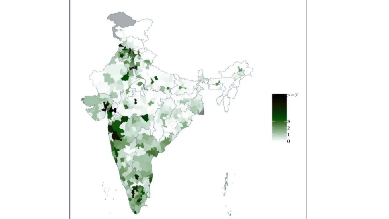 District-wise Private Hospitals Empanelled by Insurance Companies per lakh population